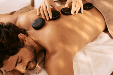 Relaxe Profundamente com a Terapia de Pedras Quentes! 🔥💆‍♀️